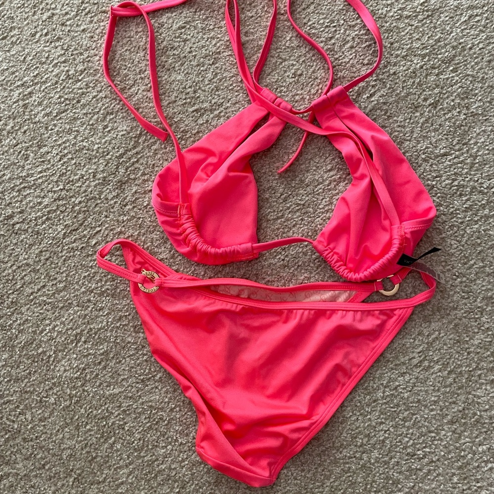 Super Sexy Bikini - image 2